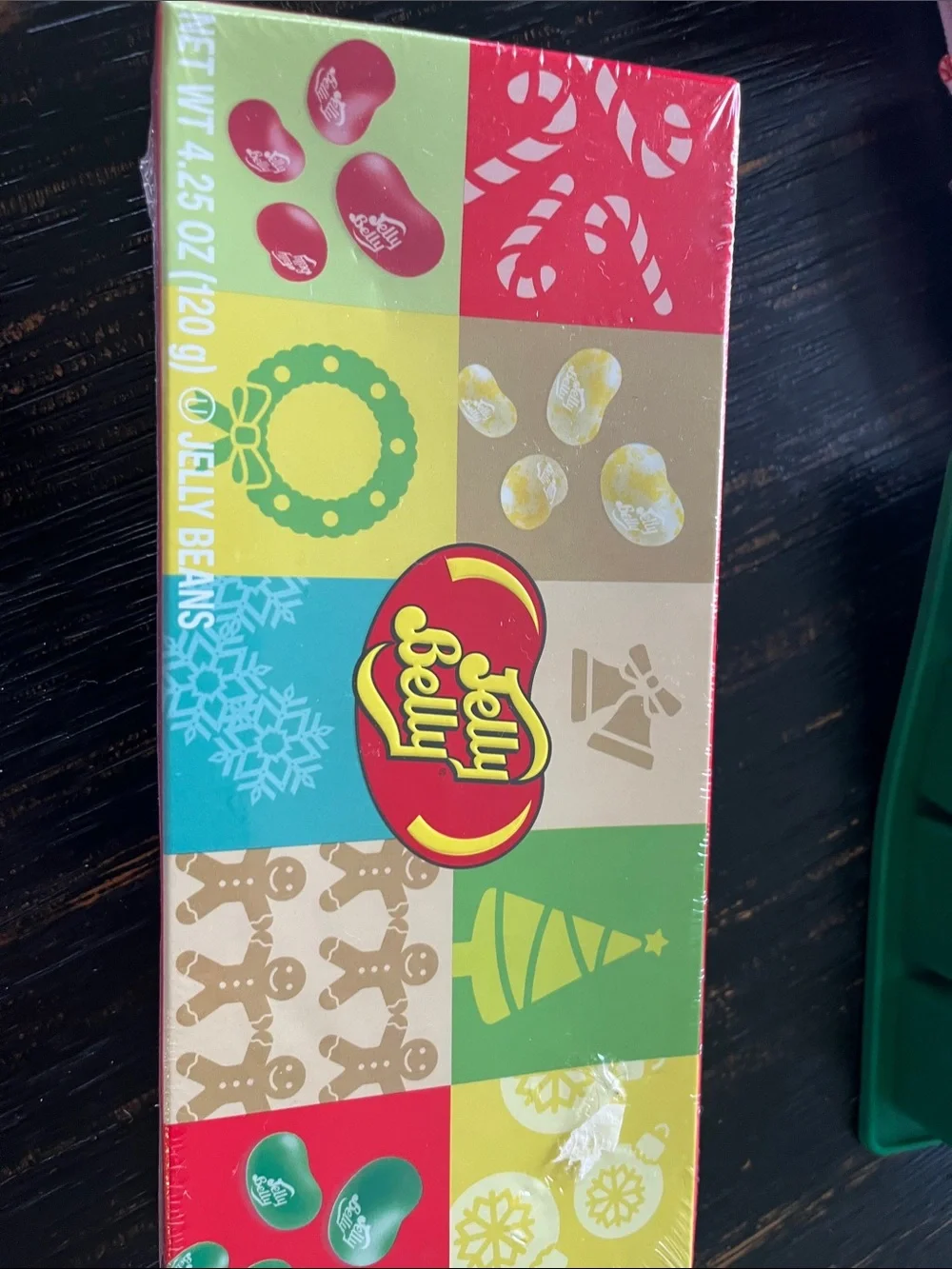 Christmas in July bundle w/ Jelly Beans Red/Green. 7 pieces